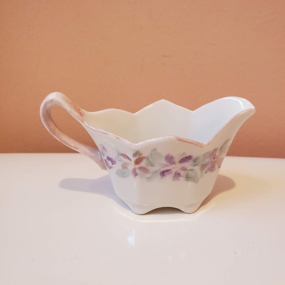 Vintage Creamer with Flowers, Upcycled Pink Cream Pitcher, Handpainted Pottery - Picture 2 of 6